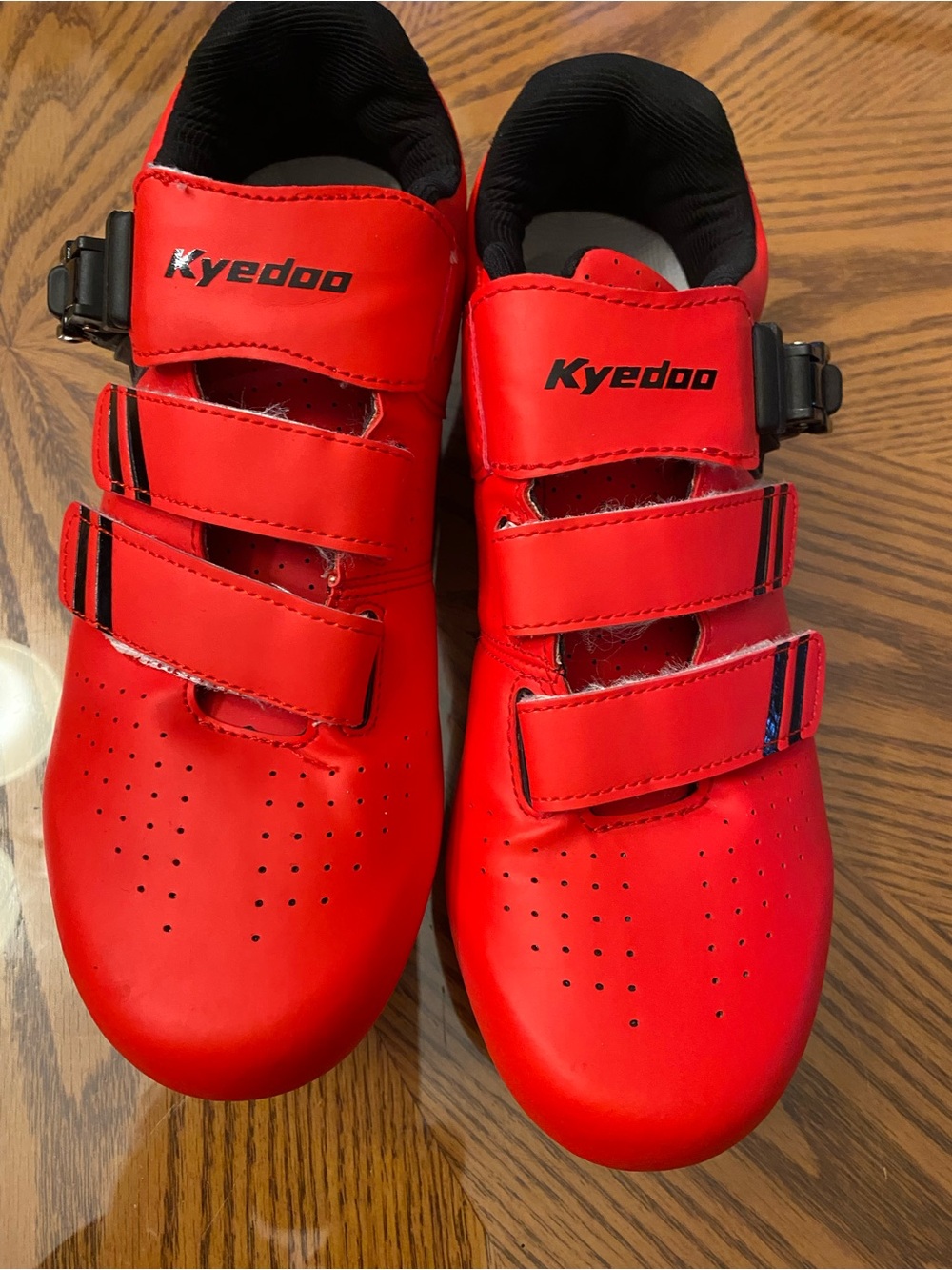 Women's Red Cycling Shoes with Triple-Strap Fit